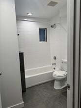 2311 SE 11th Ave in Portland, OR - Building Photo - Building Photo