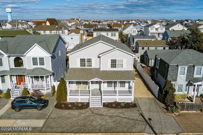21 Jersey City Ave in Lavallette, NJ - Building Photo - Building Photo