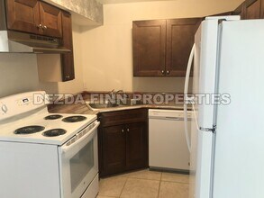 947 E Augusta Ave in Spokane, WA - Building Photo - Building Photo