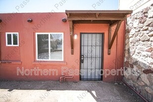 7320 Dale Rd in El Paso, TX - Building Photo