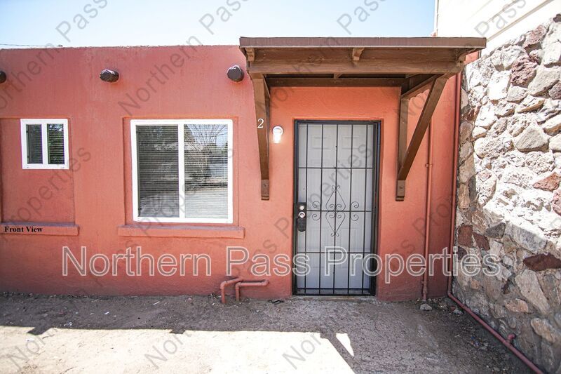 7320 Dale Rd in El Paso, TX - Building Photo
