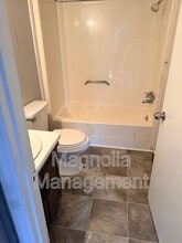 204 Harrison Ave in Henderson, NC - Building Photo - Building Photo