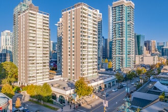 Pacific Palisades in Vancouver, BC - Building Photo - Building Photo