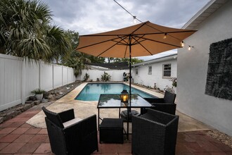 2531 Christine Dr in Kissimmee, FL - Building Photo - Building Photo