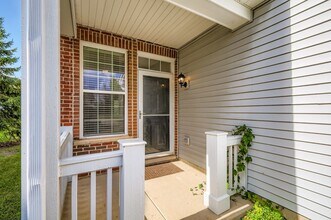 4579 Half Moon Dr in Yorkville, IL - Building Photo - Building Photo