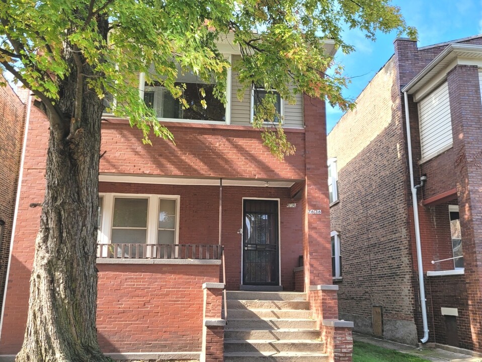 7636 S Emerald Ave in Chicago, IL - Building Photo