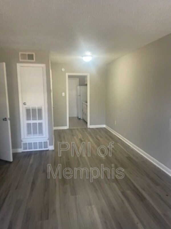 2789 Beverly Hill St in Memphis, TN - Building Photo - Building Photo