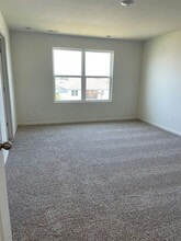 7692 W 105th Pl in Crown Point, IN - Building Photo - Building Photo