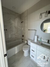 2552 S Central Park Ave, Unit 2 in Chicago, IL - Foto de edificio - Building Photo