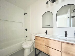 1802 11th St NW in Washington, DC - Building Photo - Building Photo