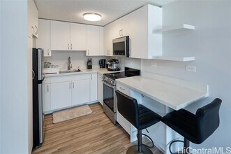 1503 Liholiho St in Honolulu, HI - Building Photo - Building Photo