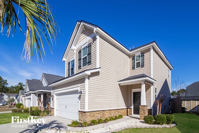 302 Oglethorpe Cir in Moncks Corner, SC - Building Photo - Building Photo