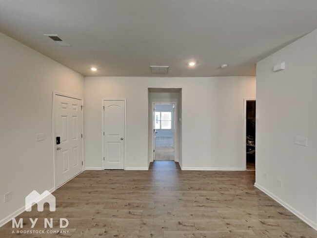 7008 Jane Parks Way in Charlotte, NC - Building Photo - Building Photo