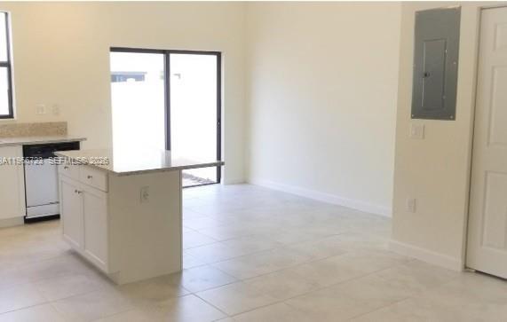 10603 W 34th Ct in Hialeah, FL - Building Photo - Building Photo