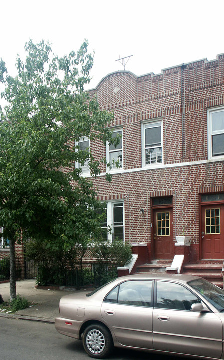 1025 Longfellow Ave in Bronx, NY - Building Photo