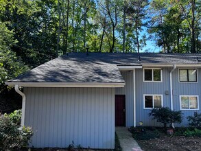 2288 Paces Ferry Rd SE in Smyrna, GA - Building Photo - Building Photo