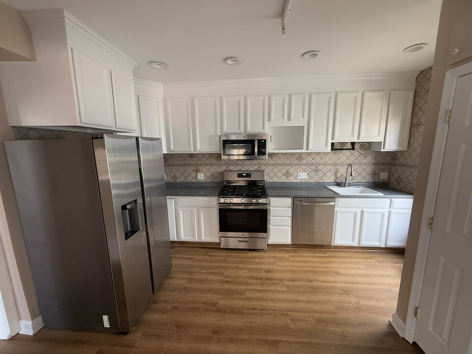 1638 15th St NW, Unit Middle Level in Washington, DC - Building Photo