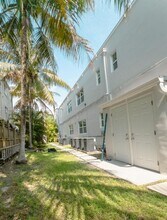 3676 Oak Ave-Unit -3 in Miami, FL - Building Photo - Building Photo