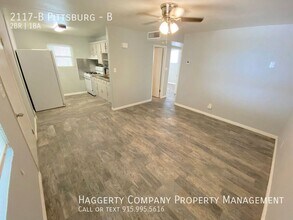 2117 Pittsburg Ave in El Paso, TX - Building Photo - Building Photo