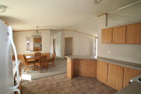 204 White Oak Dr in Bozeman, MT - Foto de edificio - Building Photo