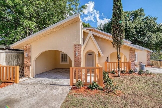 property at 801 E New Orleans Ave