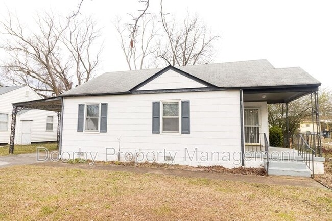 property at 4913 Carolyn Ln