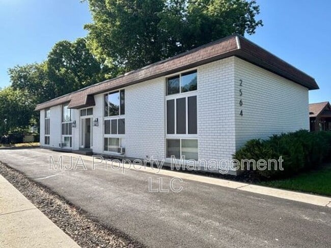 property at 2564 S 8th E