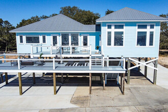 6717 Belle Fontaine Dr in Ocean Springs, MS - Building Photo - Building Photo