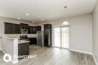 37517 W La Paz St in Maricopa, AZ - Foto de edificio - Building Photo