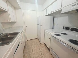 12511 Ashford Meadow Dr in Houston, TX - Building Photo