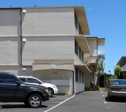 1533 Liholiho St in Honolulu, HI - Building Photo - Building Photo