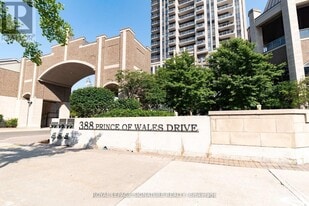 388 Prince of Wales Dr in Mississauga, ON - Building Photo