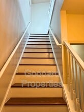7347 Point Patience Way in Elkridge, MD - Foto de edificio - Building Photo