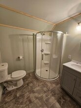 97 Lincoln St, Unit Apt D in Dover Foxcroft, ME - Building Photo - Building Photo