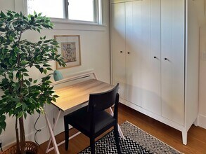 521 Palm St, Unit A in Santa Cruz, CA - Building Photo - Building Photo