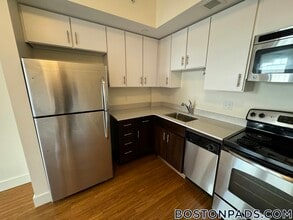 8 Winter Pl in Boston, MA - Building Photo - Building Photo