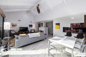 4545 E 7 Lakes Dr in Palm Springs, CA - Building Photo - Building Photo