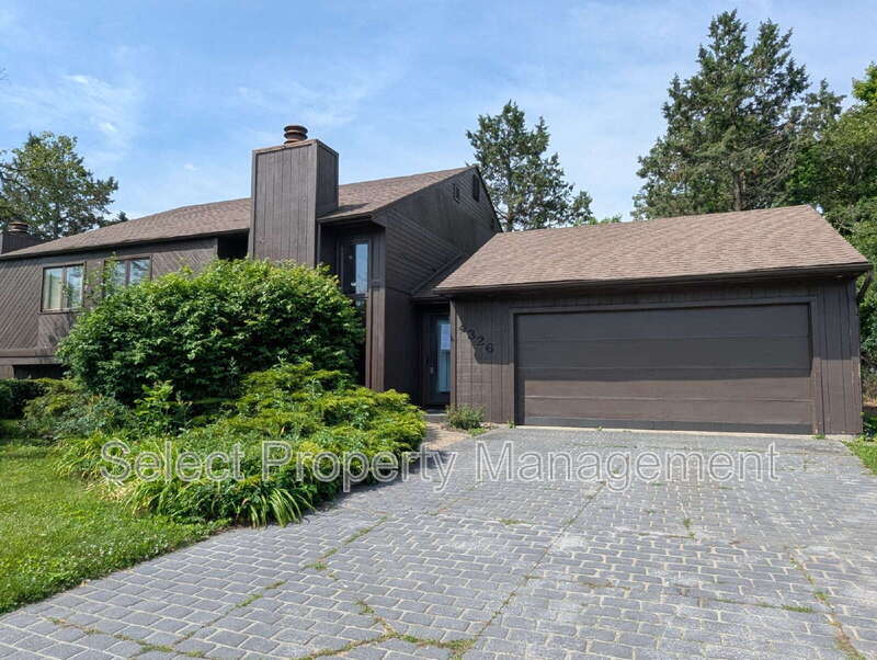 4326 Whaler's Cove in Fort Wayne, IN - Building Photo