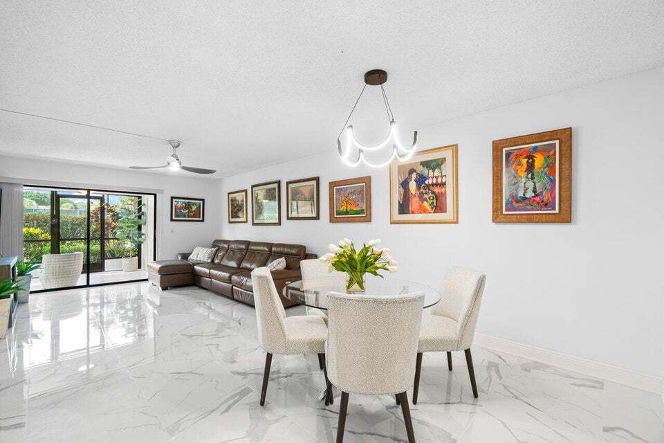 10110 Cedar Point Blvd, Unit 102 in Boynton Beach, FL - Building Photo