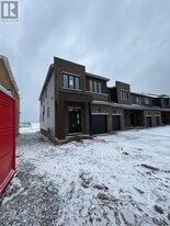 746 Fairline Row in Ottawa, ON - Building Photo