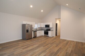 1717 Ingram St in Indianapolis, IN - Building Photo - Building Photo