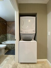 480 Kenolio Rd in Kihei, HI - Building Photo - Building Photo