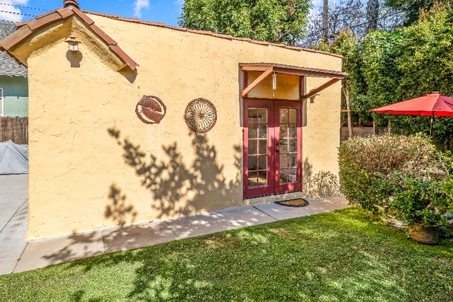 property at 10778 Valley Spring Ln