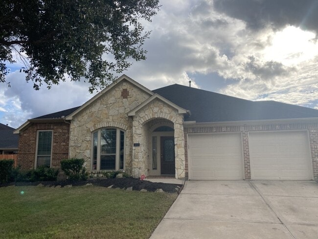 property at 4510 Blakes Ridge St