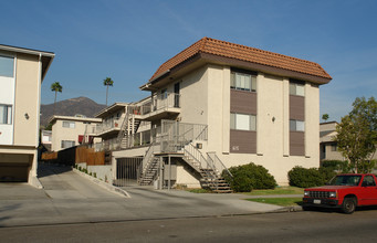 615 W Stocker St in Glendale, CA - Building Photo - Building Photo