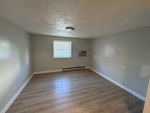 20 Hy-Sil Ave in Chelsea, MA - Building Photo - Building Photo