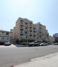 Wilshire Serrano Regency in Los Angeles, CA - Foto de edificio - Building Photo