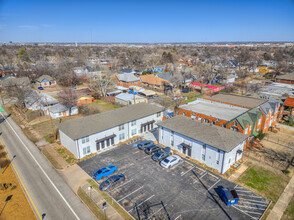 735 NW 30th St in Oklahoma City, OK - Foto de edificio - Primary Photo