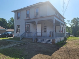 45 Providence St, Unit 2 in West Warwick, RI - Building Photo