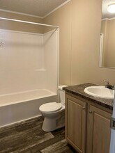 49580 Linden St in Plymouth, MI - Building Photo - Building Photo